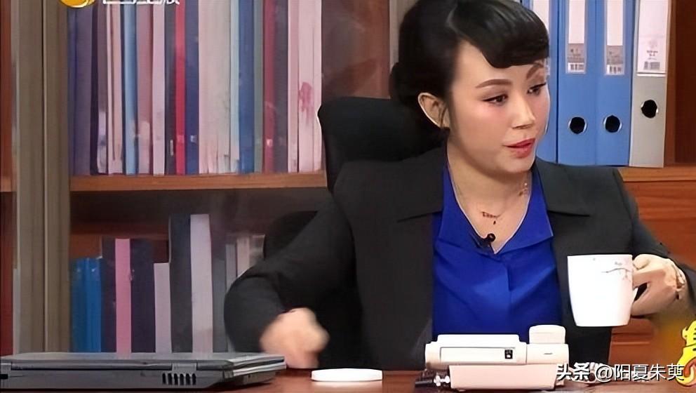 中纪委评沈腾马丽艾伦的春晚小品《坑》辛辣讽刺官员干部