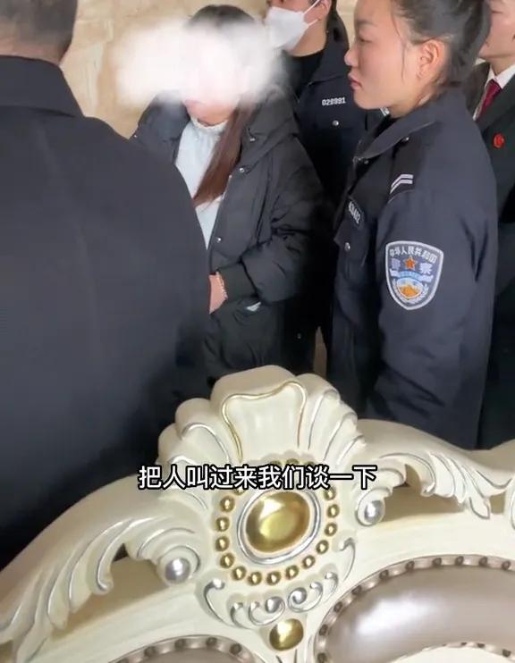 中国的老赖已遍布全国.长沙女子住大别墅欠5000元不还成流氓