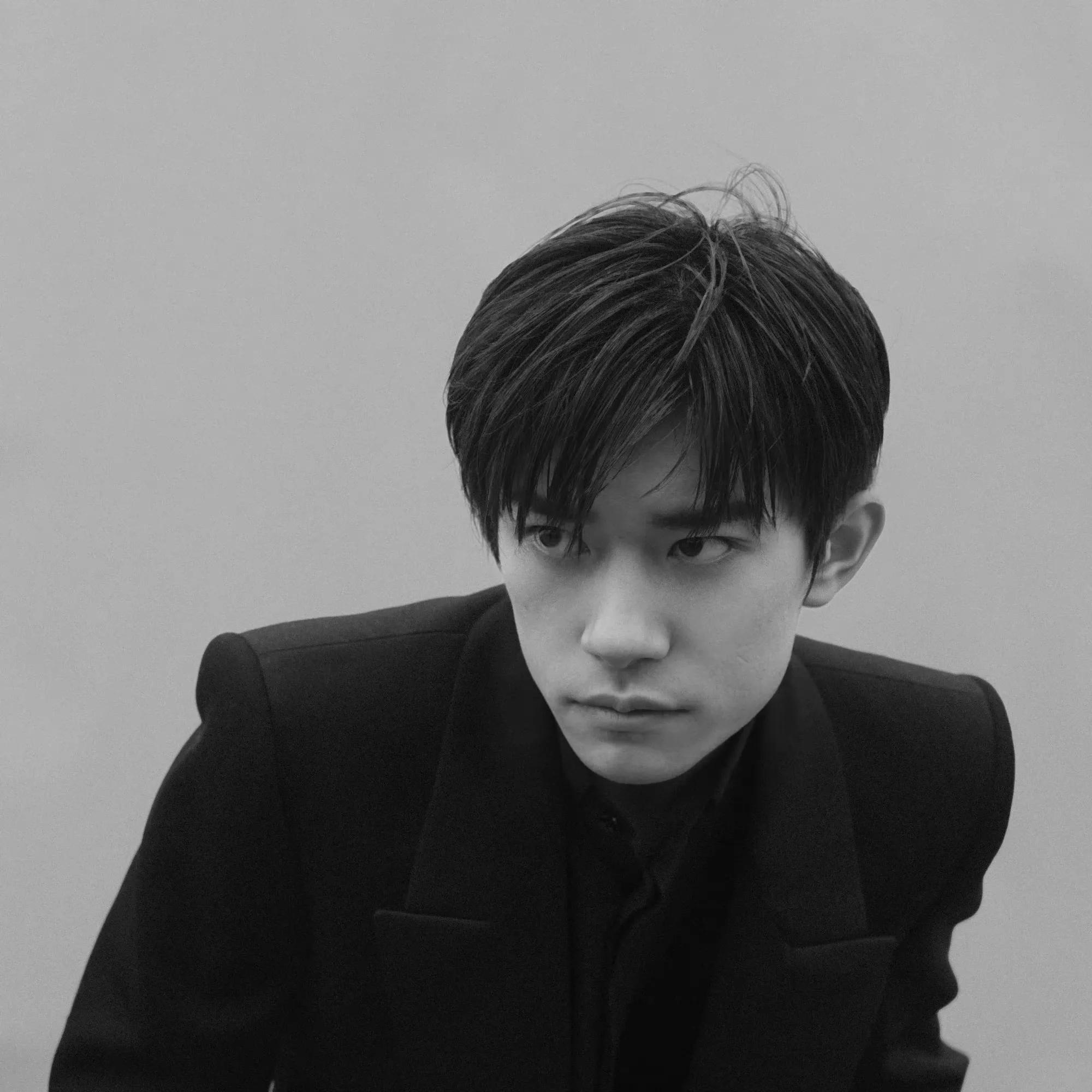 孙耀琦发文控诉四字演员到底是谁?易烊千玺还是迪丽热巴呢?