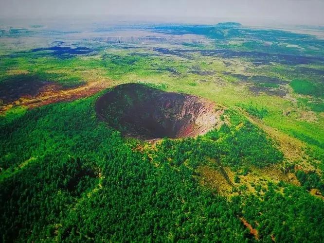 其它国家都有很多火山,为什么从来没听说中国有火山呢?