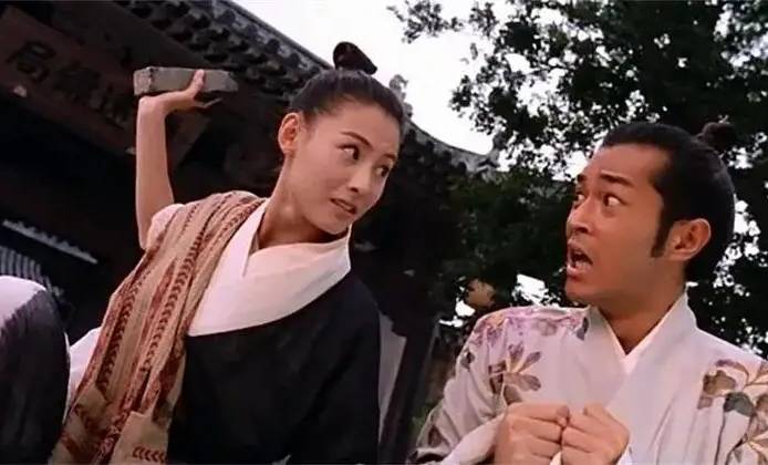 河东狮吼已是没用男人的标志,形容男子惧怕老婆的代表.