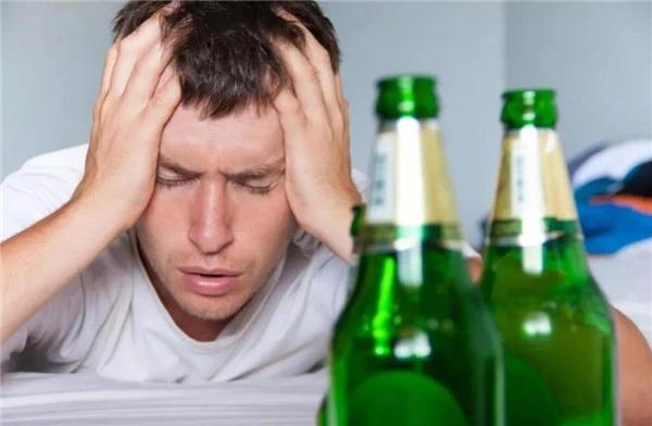 你是不是也在喝了酒之后头会疼?怎么缓解这个难受的感觉?
